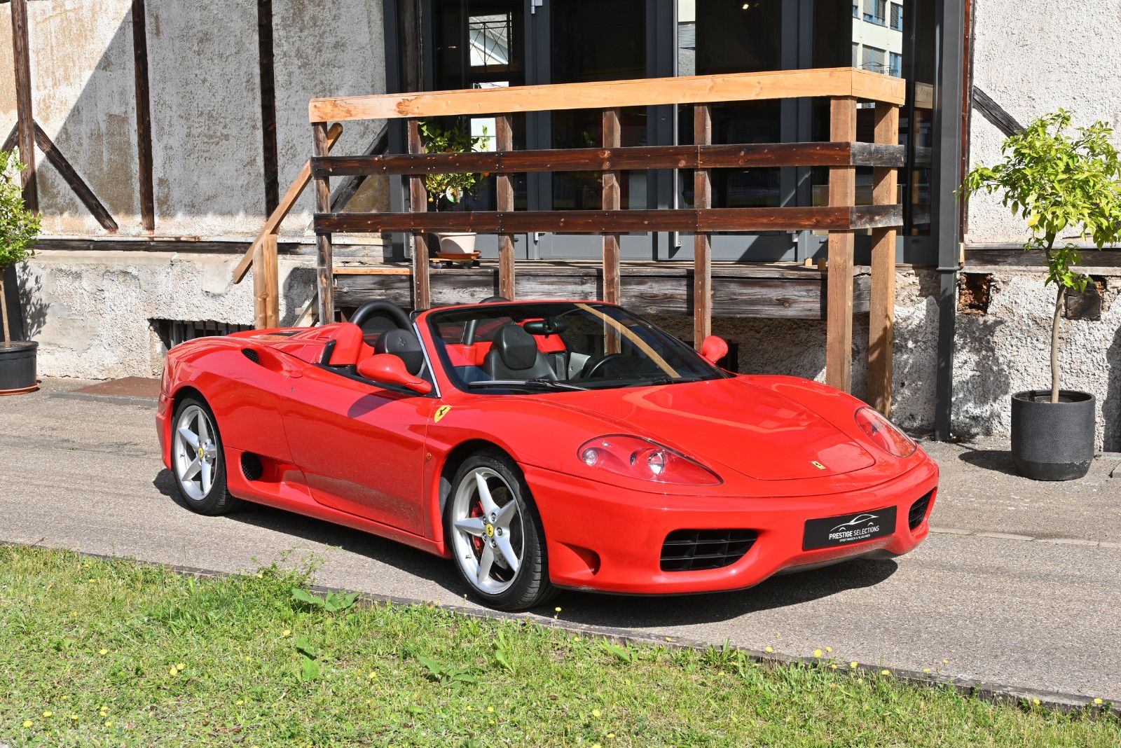 FERRARI